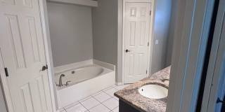 3 Bedroom 2 Bath Home In Navarre Gallery 20
