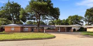 4202 MEADOWBROOK DRIVE Gallery 1