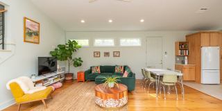 CHARMING, MODERN, CUSTOM HOME IN MID-CITY FOR RENT Gallery 14