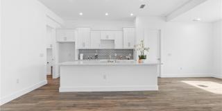 2803 44th Street SW Gallery 22