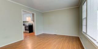 FREE MONTH RENT! Freshly Updated 3 Bedroom House Gallery 9