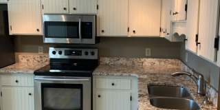 Room in 3 Bedroom Home at 2625 Sawmill Rd Gallery 6