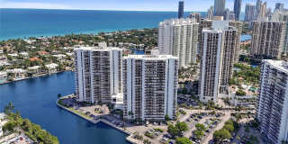 20515 E Country Club Dr Gallery 1
