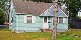 Charming 3-Bed 1.5-Bath Home Available in Brooklyn Center! Gallery 1