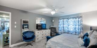 PRICE DROP!! FURNISHED ANNUAL RENTAL- WATERFRONT Gallery 36