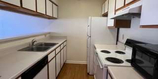 Ashley Square Apartment Homes Gallery 18