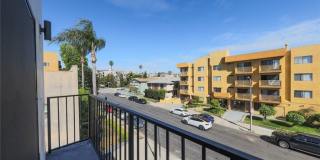 1239 N Orange Drive Gallery 12