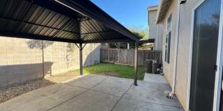 5 bedroom home located in Sylvan School District! Gallery 53