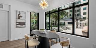 Aster & Links Gallery 60