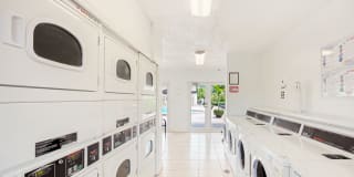 Legacy at Dadeland Gallery 14