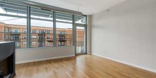 1200 W MONROE Street Gallery 4