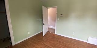 Updated 2 bed/1 bath Duplex for Rent! Gallery 8