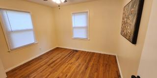 Beautiful remodeled 3BR, 1.5 Bth with garage and fenced backyard with newer stainless appliances Gallery 26