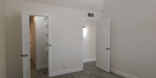 824 East Rose Lane - 4 Gallery 15