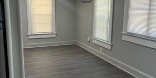 Newly Renovated 1 Bedroom / 1 Bath Apartment Gallery 8