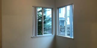 4 Bed 3 Bath Gated Townhome Near Maplewood Golf Gallery 10