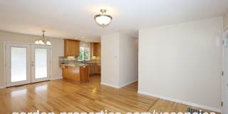 SE Garrett Dr - Milwaukie 3 bedroom with hardwood floors SE Garrett Dr - Milwaukie 3 bedroom with hardwood floors Gallery 6