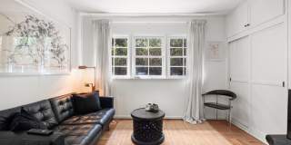 Fully Furnished: 3 bed/ 2 Bath Mid-Century Home w/views of Griffith Observatory in the Hollywood Hills! Gallery 20