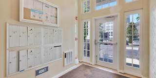 4067 S FOUR MILE RUN Drive Gallery 34