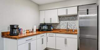 Bridgepoint Gallery 12