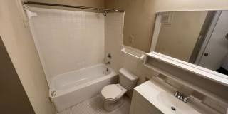 3216 S Mendenhall Rd Gallery 8