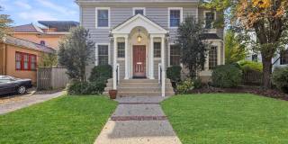 4 Bed 4 Bath - Bethesda Expanded Colonial - One Car Garage Gallery 1