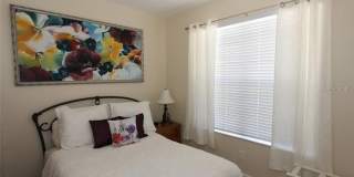 2411 SILVER PALM Drive Gallery 7