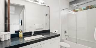 300 Royal Plaza Dr 300 Royal Plaza Dr Gallery 50