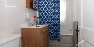 NO FEE!  Affordable Brighton 2 Bed Near T!  No Students, Sorry! Gallery 8