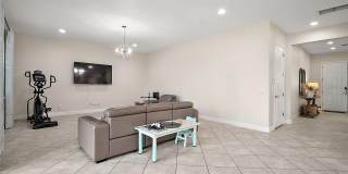 9153 CARMELA AVENUE Gallery 18