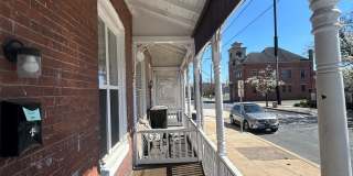 Spacious 3 bedroom uptown, Harrisburg Gallery 3