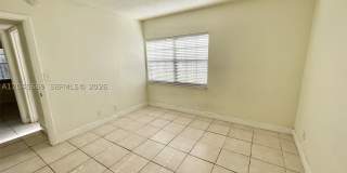 2642 Riverside Dr Gallery 14