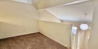Desirable Pine Creek Condo by CAL POLY, 2 bedroom, 2 Bath + Den and Loft Gallery 24