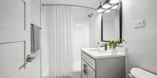 RiverHouse Gallery 25