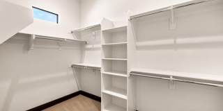 75213 Hancock Place Gallery 14