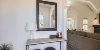 Available NOW! Fully Furnished 4 Bedroom 2 Bath Beautiful Home in Denver! Gallery 6