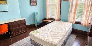 1751 Acushnet Avenue Gallery 1