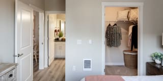 West End District Gallery 32