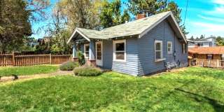 Charming West Side Bunglaow available now Gallery 1