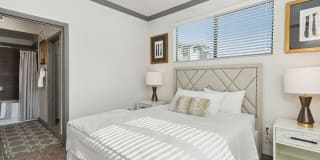 Haven at Eldridge Gallery 10