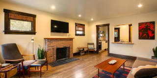 207 Richmond DR NE Gallery 28