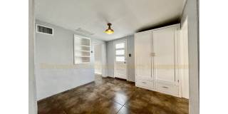 2548 East 3rd Street Gallery 9