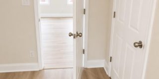 1433 W LOMBARD Street Gallery 6