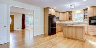 7321 REDDFIELD Court Gallery 4