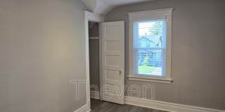 97 Davidson Avenue Gallery 12