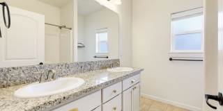 Newer 3 Bedroom 2 Bathroom Home in a Nice Neighborhood Gallery 26