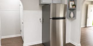 Updated Adorable 2 Bedroom Home Gallery 4