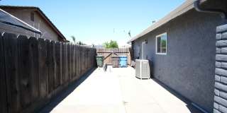 Charming 3-Bedroom Home in Manteca with Solar & Tesla Charger Gallery 25