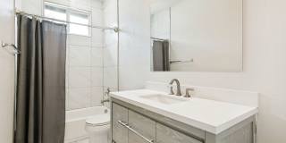 RENOVATED 3-BEDROOM HOME IN DENVER HEIGHTS RENOVATED 3-BEDROOM HOME IN DENVER HEIGHTS Gallery 24