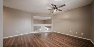 15638 W Redfield Road Gallery 44